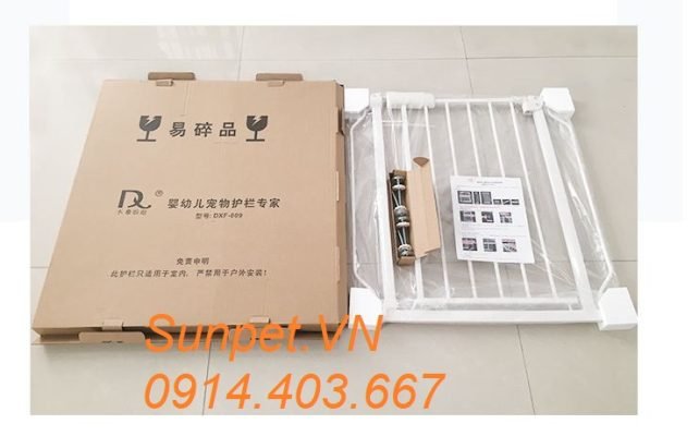 cửa chắn chó mèo Umoo không cần khoan đục