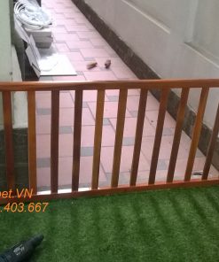 chắn cửa chó mèo bằng gỗ