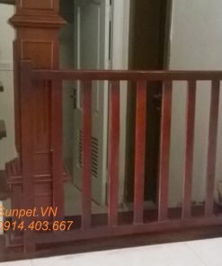 chắn cửa chó mèo bằng gỗ